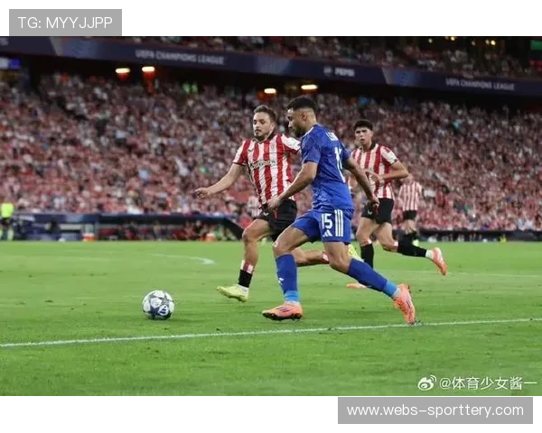 卡拉巴赫2-4不敌阿贾克斯，主场失利错失积分